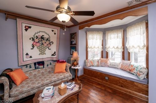 208 High St, Hackettstown NJ  07840-1941 exterior