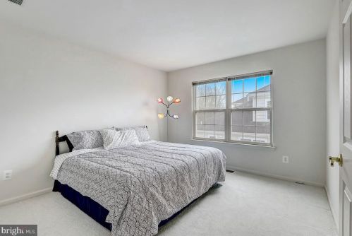 166 Copperfield Dr, Trenton NJ  08648-2583 exterior