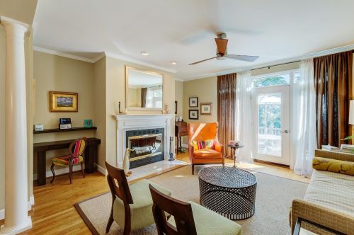 2114 Alpine Pl, Cincinnati OH  45206-2603 exterior