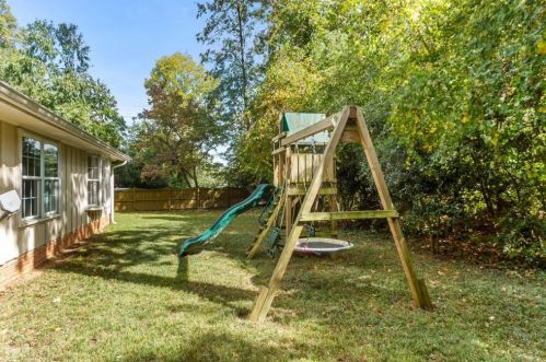 5150 High Point Rd, Atlanta GA  30342-2344 exterior