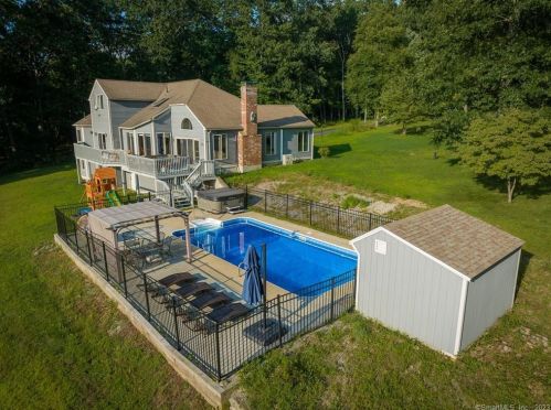 43 Upper Downs Dr, Killingly CT  06239-3220 exterior
