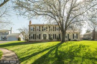 5603 Rowena Dr, Centreville, VA 20120-1425