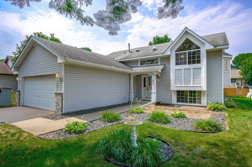 1460 Driving Park Rd, Stillwater, MN 55082-3712