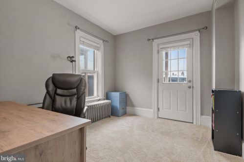 232 Walnut St, Lancaster PA  17602-2342 exterior