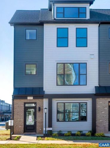 1225 Old Trail Dr, Crozet, VA 22932-3379