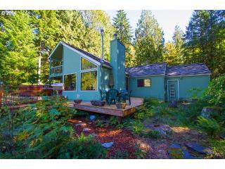 22947 Autumn Ln, Rhododendron, OR 97049-9708