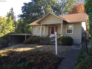845 Glenn St, Roseburg, OR 97470-4363