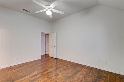 8301 Thorndyke Dr, Fort Worth TX  76182-8632 exterior