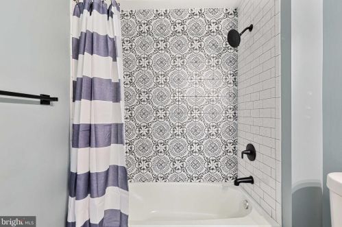 2713 Fallsmont Dr, Fallston MD  21047-2248 exterior