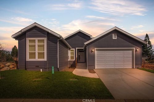 102 Magnolia, Paradise CA 95969-5858 exterior