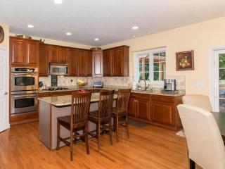 13462 Spotswood St, Carmel IN  46032-7339 exterior