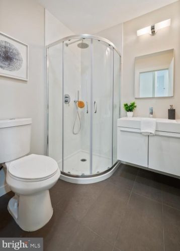 150 Loomis Ct, Princeton NJ  08540-3439 exterior