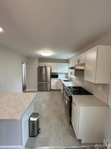 1 Veghte Pl, Piscataway NJ  08854-4828 exterior