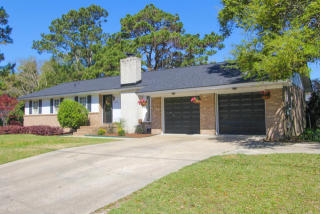 1010 Travers Dr, Charleston, SC 29412-4318