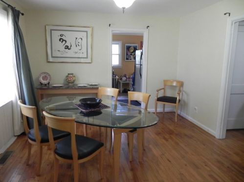 1674 Beacon Hill Blvd, Atlanta GA  30329-2556 exterior