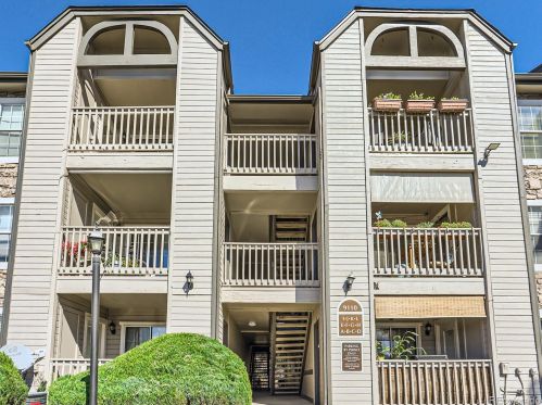 9110 Arbor Cir, Englewood CO 80111-5258 exterior