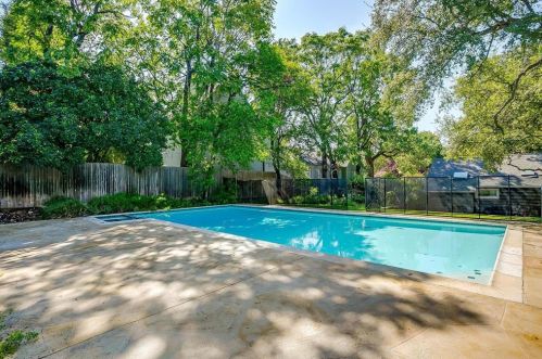 3200 Lamesa Pl, Fort Worth TX  76109 exterior