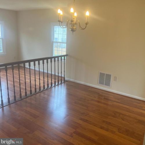 2824 Mozart Dr, Silver Spring MD 20904-6832 exterior