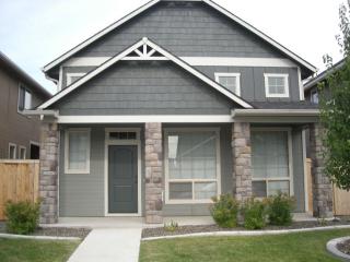 4386 Axiom Ave, Boise ID  83716-5626 exterior