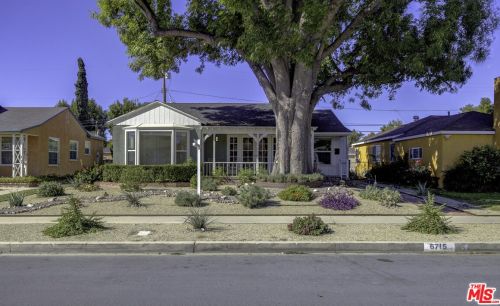 6715 Mclennan Ave, Van Nuys, CA 91406-5542