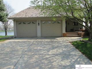 16 Ginger Cove Rd, Valley, NE 68064-3000