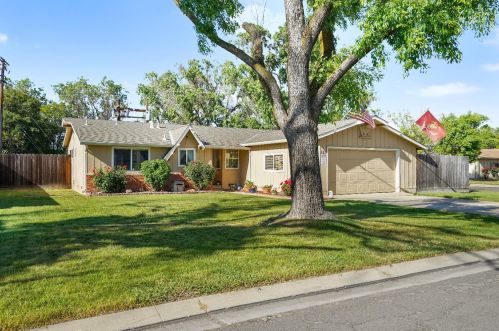 525 Ribier Ave, Modesto, CA 95350-3529