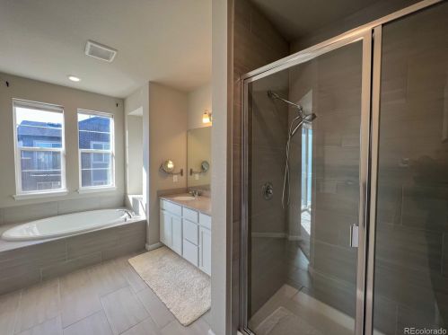 14994 Belleview Ave, Denver CO  80015 exterior
