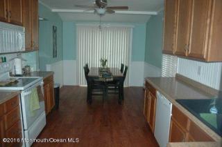 510 Riverside Dr, Berkeley Township, NJ 08721-2630