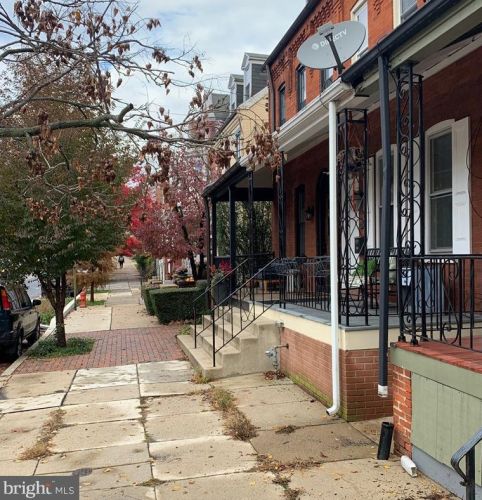 319 Charlotte St, Lancaster, PA 17603-2901