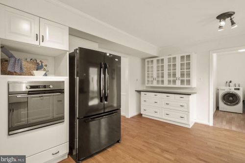 3224 Birchtree Ln, Silver Spring MD 20906-3032 exterior