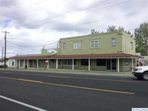 504 Fruitland St, Kennewick, WA 99336-3686