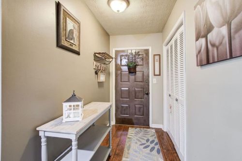 502 Cumberland Ct, Smyrna GA  30080-4674 exterior