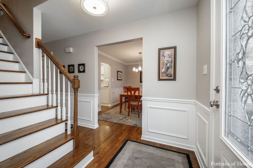299 Cassin Rd, Naperville, IL 60565-3321