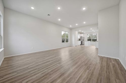 17044 White Birch Ln, Conroe TX  77385-4731 exterior
