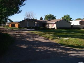 12060 Midway Dr, Tracy, CA 95377-9111