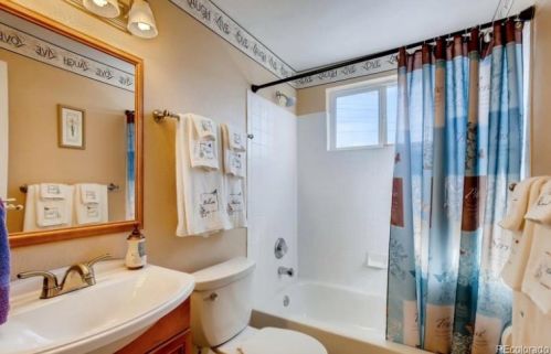 4328 Halifax St, Denver CO  80015-5423 exterior