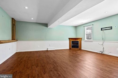 522 Mt Laurel Rd, Mount Laurel NJ  08054-9557 exterior