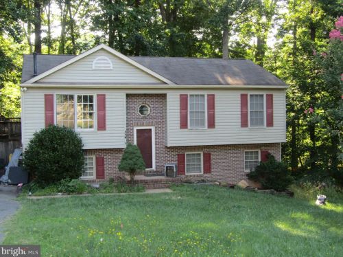 11201 Piedmont Landing Dr, Fredericksburg, VA 22407-8438