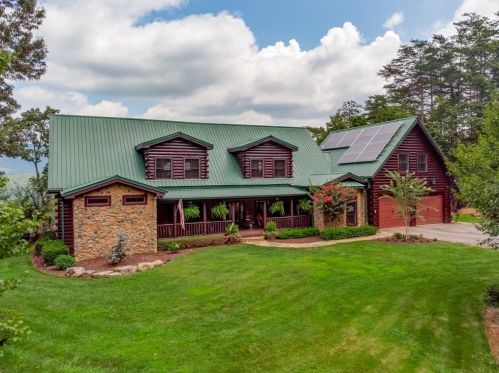 347 Angel Dr, Ellijay, GA 30536-8414