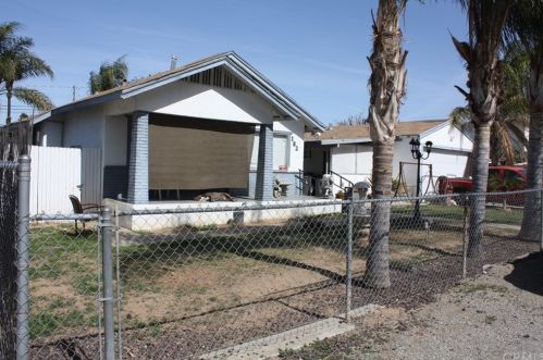 1829 Marlborough Ave, Riverside CA  92507-2063 exterior