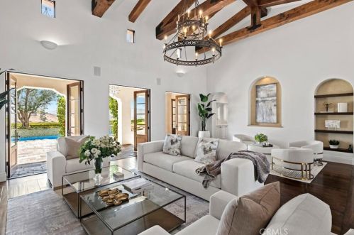 22 Black Falcon, Irvine CA  92603-0420 exterior