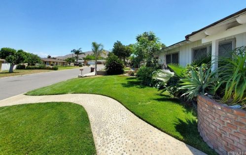 654 Tulare Ave, Riverside, CA 92507-1139