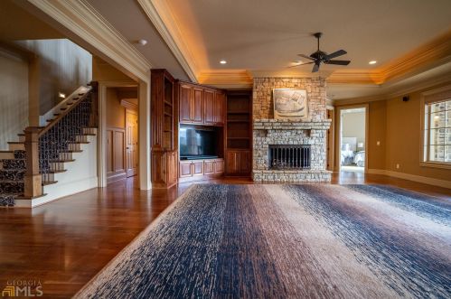 1211 Cory Cir, Reynolds Plantation GA  30642-4829 exterior
