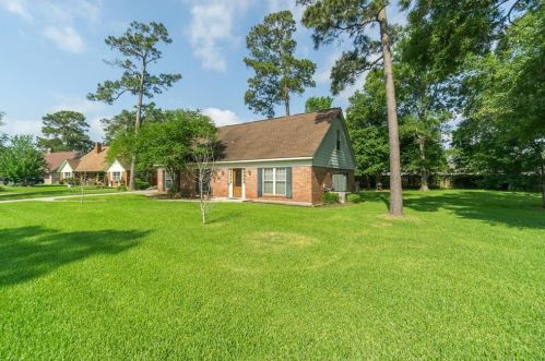 3102 Lazy Pine Ln, Morgans Point, TX 77571-6922