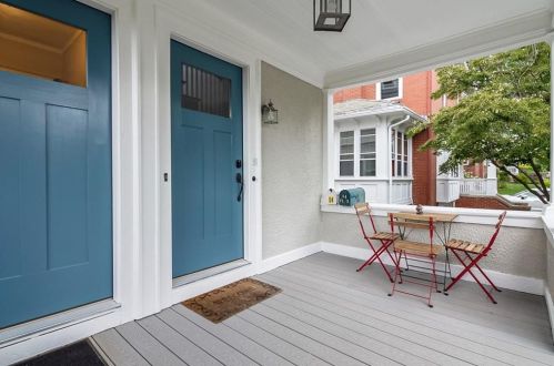 52 Cole Ave, Providence, RI 02906-4634
