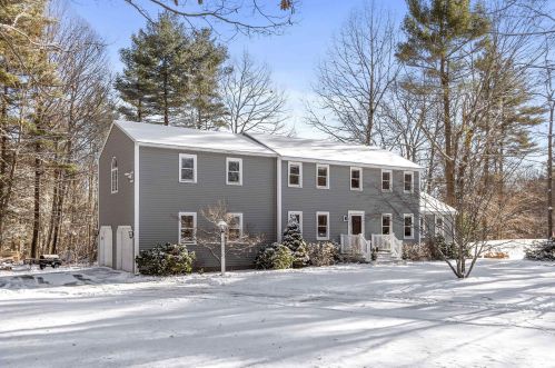 1 Jessica Ln, Derry, NH 03038-5601