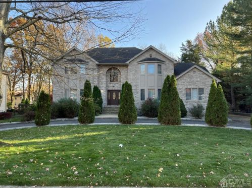 60 Utica Rd, Edison, NJ 08820-2350