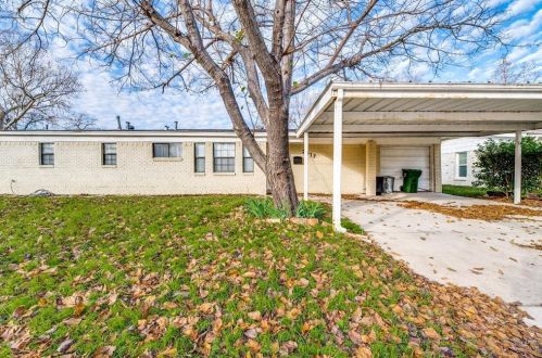 2817 Cecil Dr, Fort Worth TX  76118-6502 exterior