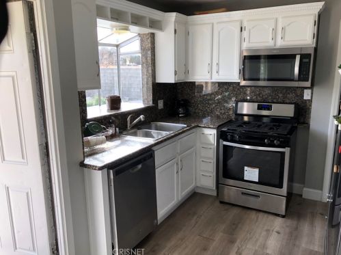 43946 Carolside Ave, Lancaster CA  93535-4074 exterior