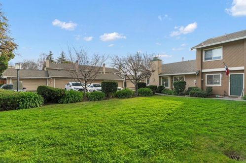 3288 Seacreek Ct, San Jose, CA 95121-1855